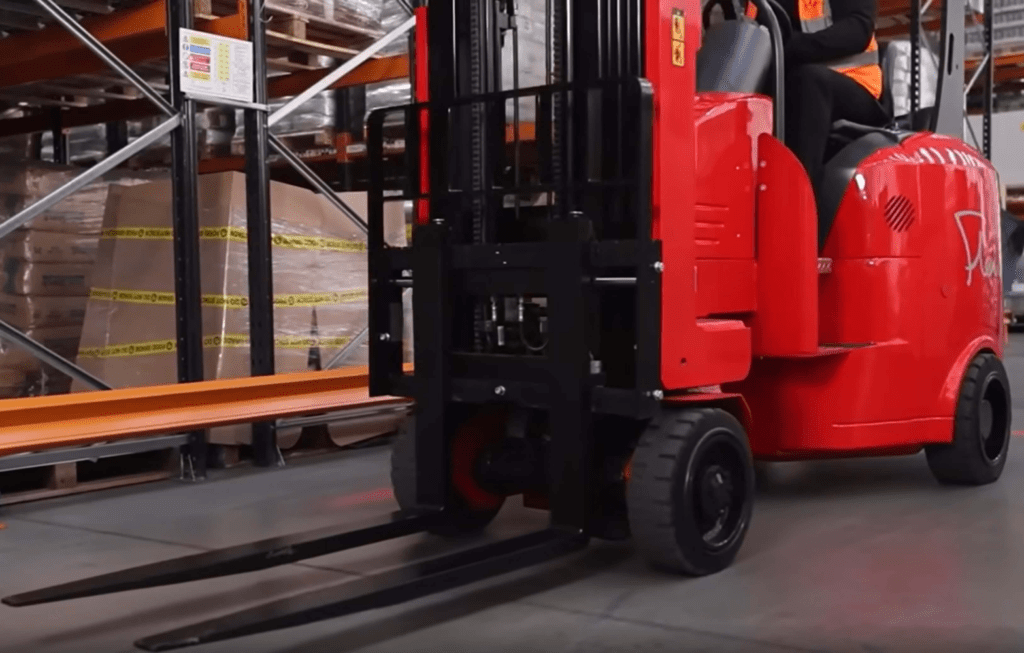 Articulated Forklift Truck